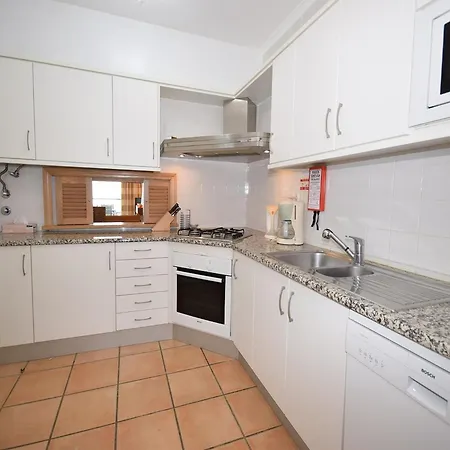 Apartment Spacious Apartment In Quarteira With Swimming Pool