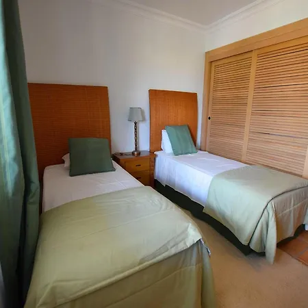 Spacious Apartment In Quarteira With Swimming Pool