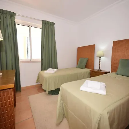 Spacious Apartment In Quarteira With Swimming Pool