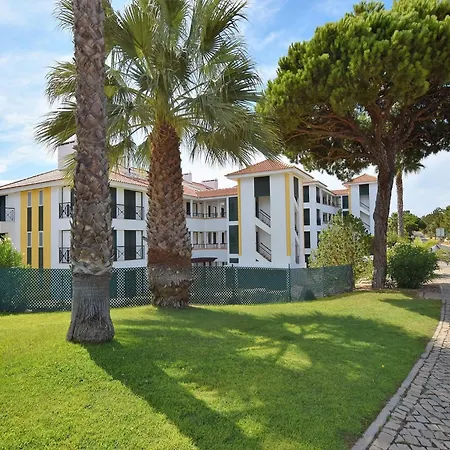 Spacious Apartment In Quarteira With Swimming Pool *